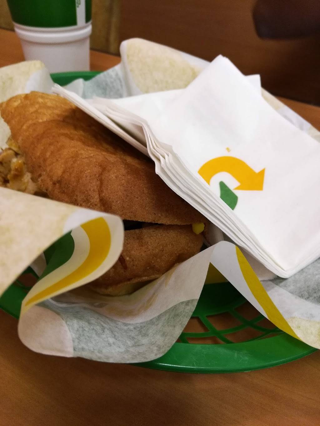 Subway | restaurant | 8065 N Main St, Helen, GA 30545, USA | 7068921000 OR +1 706-892-1000
