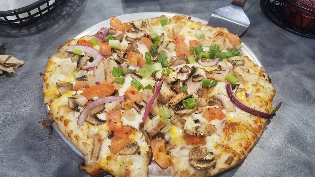 Round Table Clubhouse | meal delivery | 16444 Boones Ferry Rd, Lake Oswego, OR 97035, USA | 5036363350 OR +1 503-636-3350