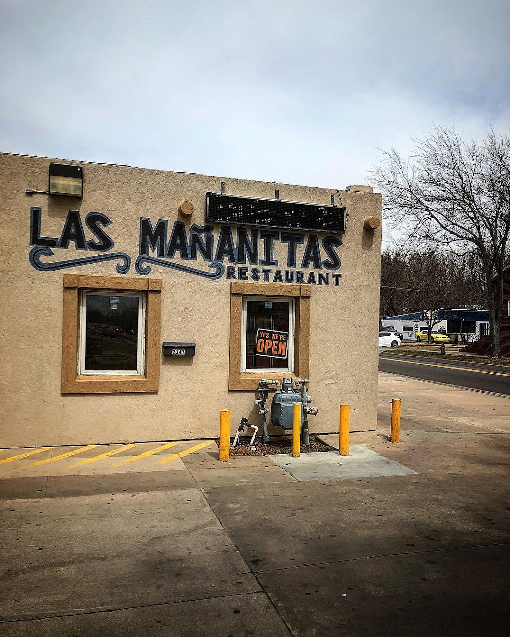 Las Mananitas | restaurant | 2347 N Arkansas Ave, Wichita, KS 67204, USA | 3168329449 OR +1 316-832-9449