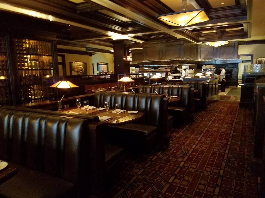 Bugattis Steak & Pasta | restaurant | 1 Ameristar Blvd, St Charles, MO 63301, USA | 6369404471 OR +1 636-940-4471