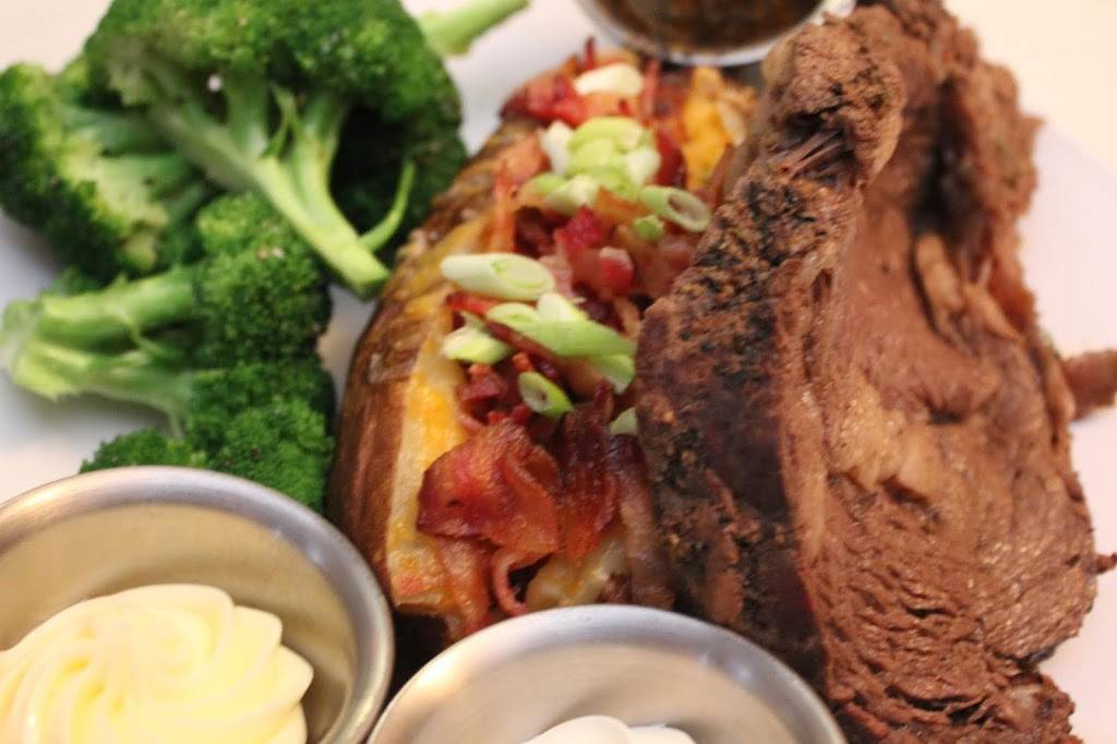 The Ivory Grille | night club | 317 S Ohio Ave, Sedalia, MO 65301, USA | 6608290060 OR +1 660-829-0060