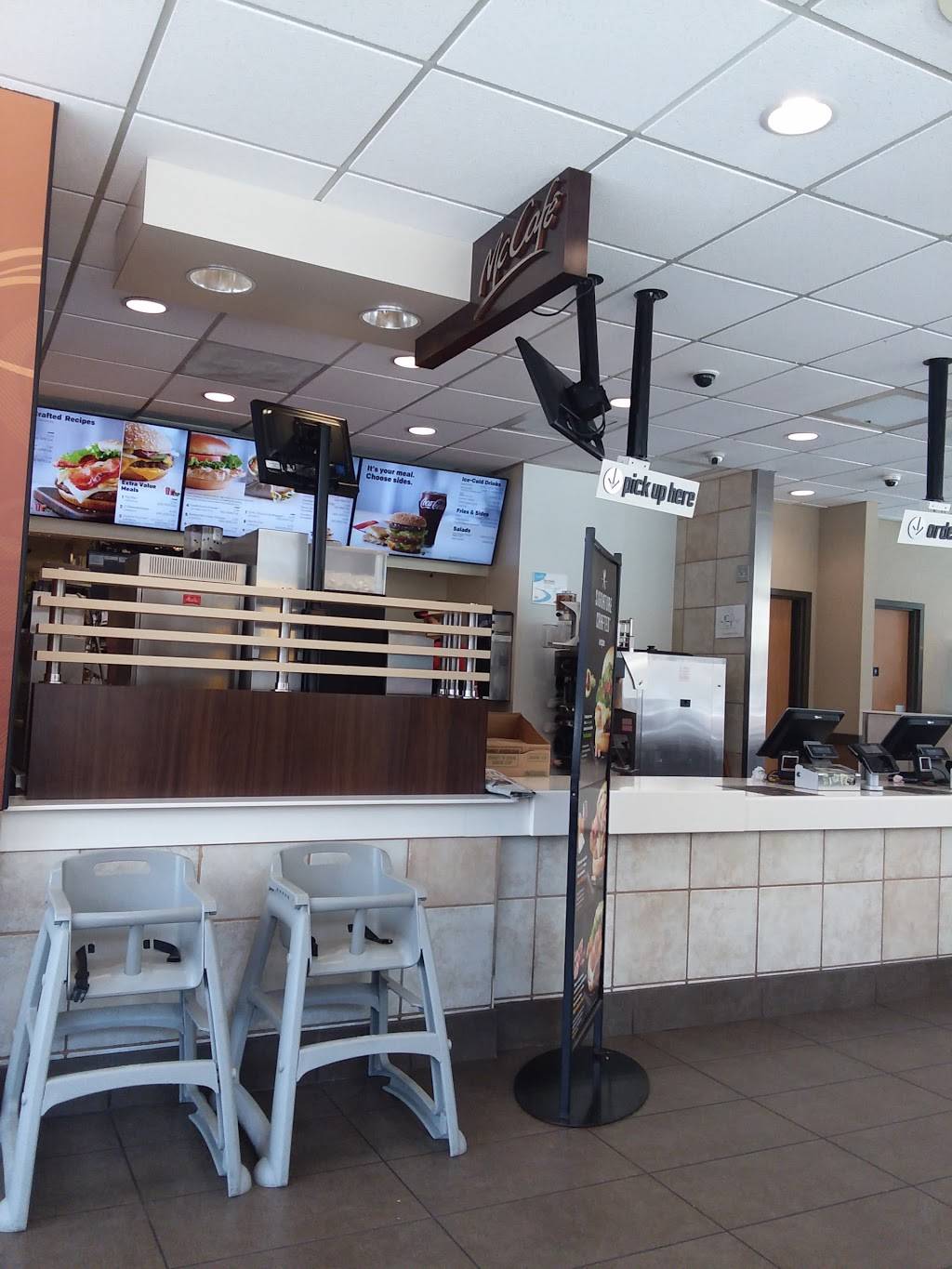 McDonalds | cafe | 102 N Findley St, Punxsutawney, PA 15767, USA | 8149385277 OR +1 814-938-5277