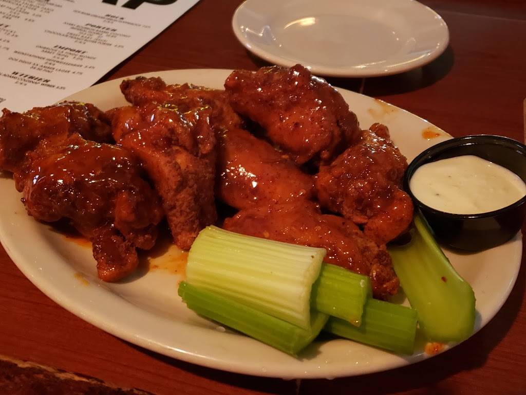 Trion Tavern | restaurant | 503 Broadway St, New Haven, IN 46774, USA | 2604932265 OR +1 260-493-2265