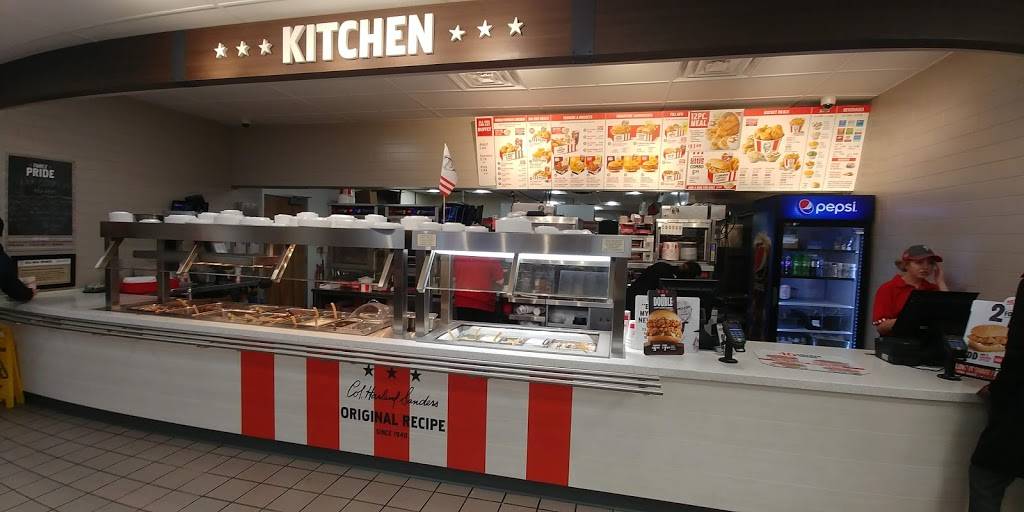 KFC | restaurant | 419 N Halleck St, De Motte, IN 46310, USA | 2199875321 OR +1 219-987-5321