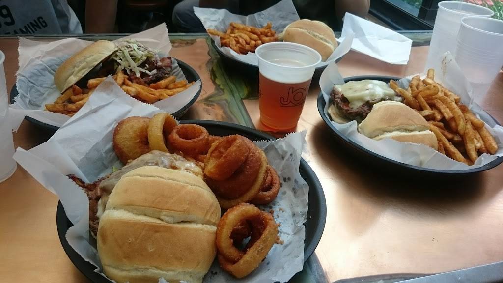 Joes Brewery | night club | 706 S 5th St, Champaign, IL 61820, USA | 2173841790 OR +1 217-384-1790