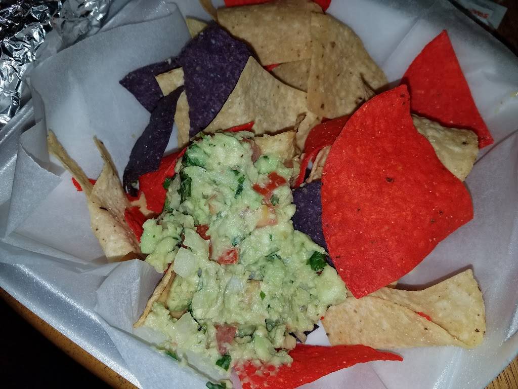 Los Cabos | restaurant | 9 River St, Milford, CT 06460, USA | 2036932488 OR +1 203-693-2488