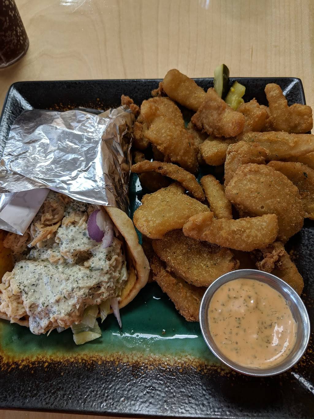 Simply Fresh | restaurant | 591 E Central Ave, Jamestown, TN 38556, USA | 9318793737 OR +1 931-879-3737