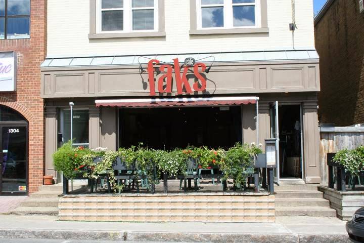 Restaurant Faks Café | restaurant | 1308 Avenue Maguire, Québec, QC G1T 1Z3, Canada | 4186860808 OR +1 418-686-0808