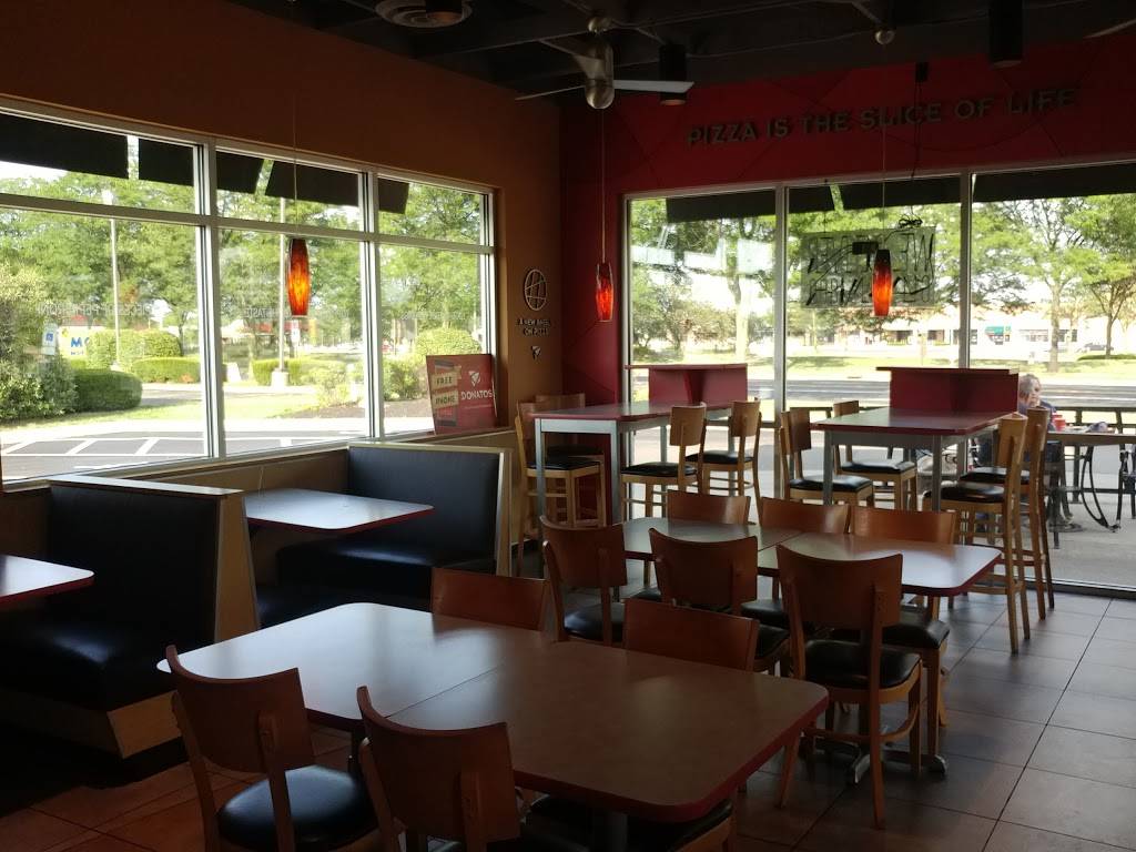 Donatos Pizza | 3703 Fishinger Blvd, Hilliard, OH 43026, USA