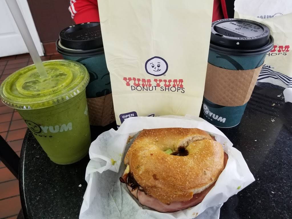 Yum Yum Donuts | bakery | 15900 Pioneer Blvd, Norwalk, CA 90650, USA | 5622291040 OR +1 562-229-1040