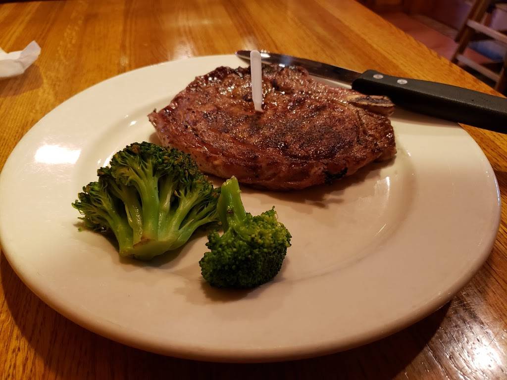 Prestons Steakhouse | restaurant | 19787 Alberta St, Oneida, TN 37841, USA | 4235694158 OR +1 423-569-4158