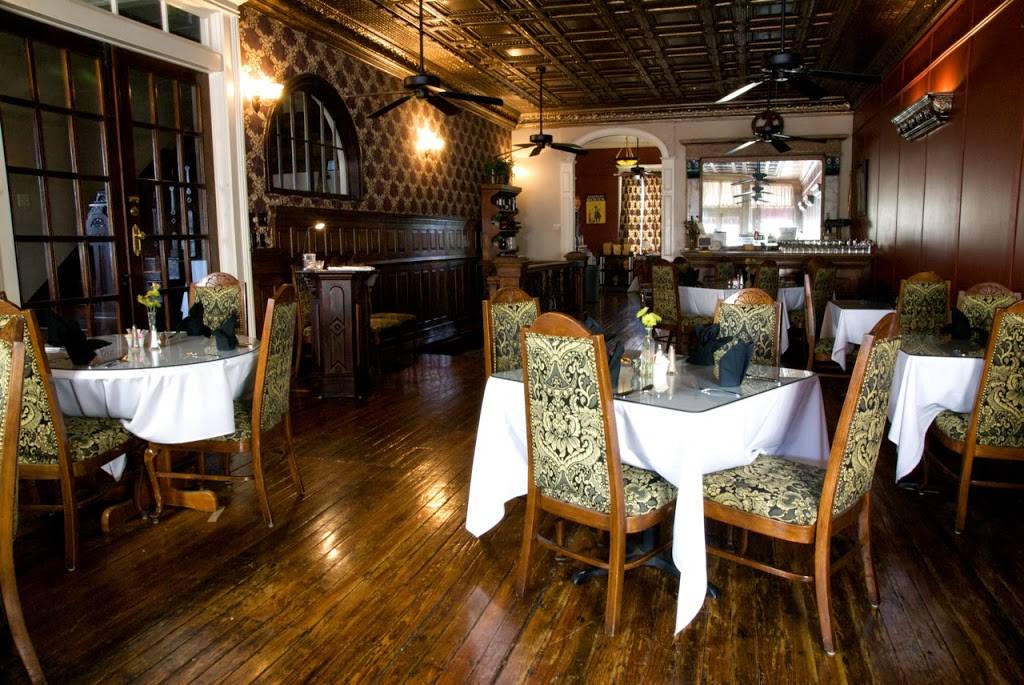 Iron Horse Restaurant | restaurant | 103 Main St, Blackwater, MO 65322, USA | 6608462011 OR +1 660-846-2011