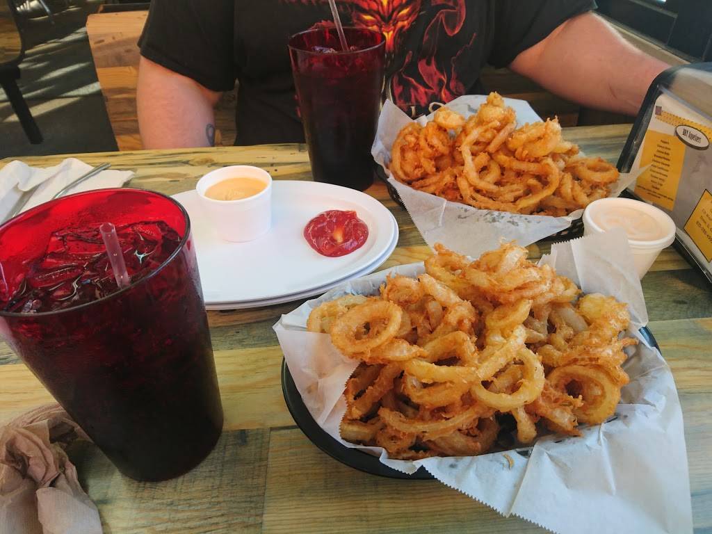 Bby Carryout | restaurant | 216 W River St, Dixon, IL 61021, USA | 8152884991 OR +1 815-288-4991