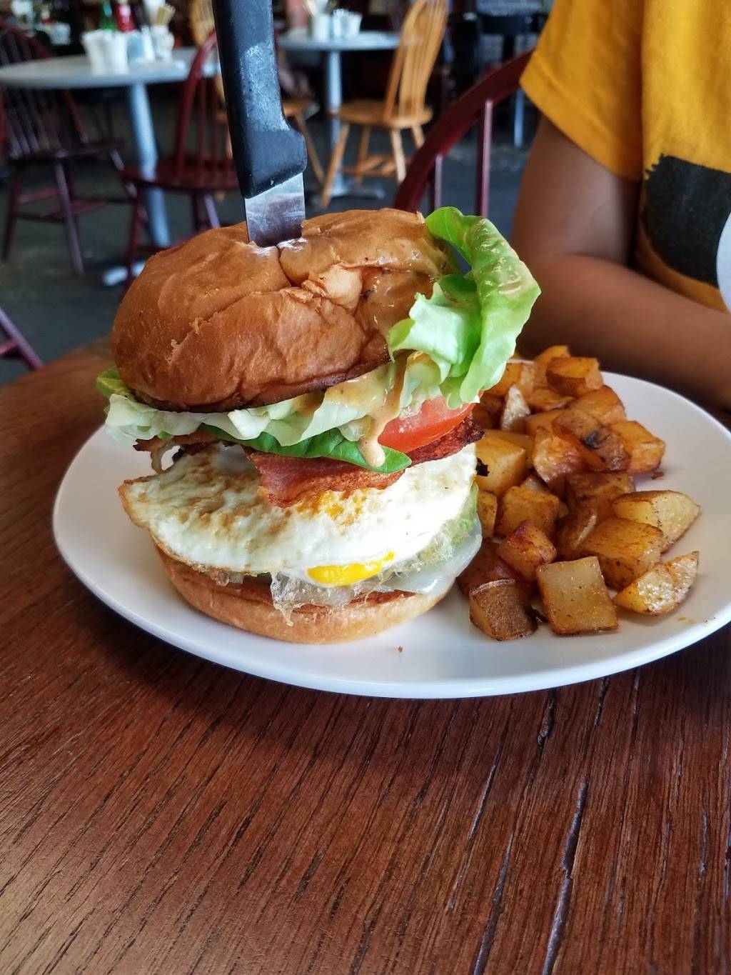 Someones in the Kitchen | restaurant | 109 Walton Ferry Rd, Hendersonville, TN 37075, USA | 6157573236 OR +1 615-757-3236