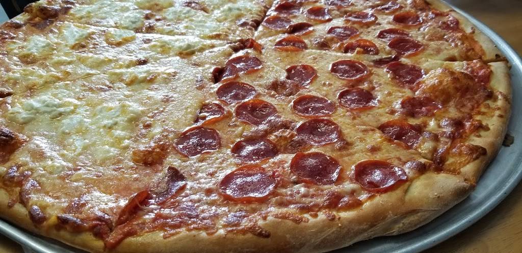 Big Apple Pizza | bakery | 1130 N Wells St, Fort Wayne, IN 46808, USA | 2604244012 OR +1 260-424-4012
