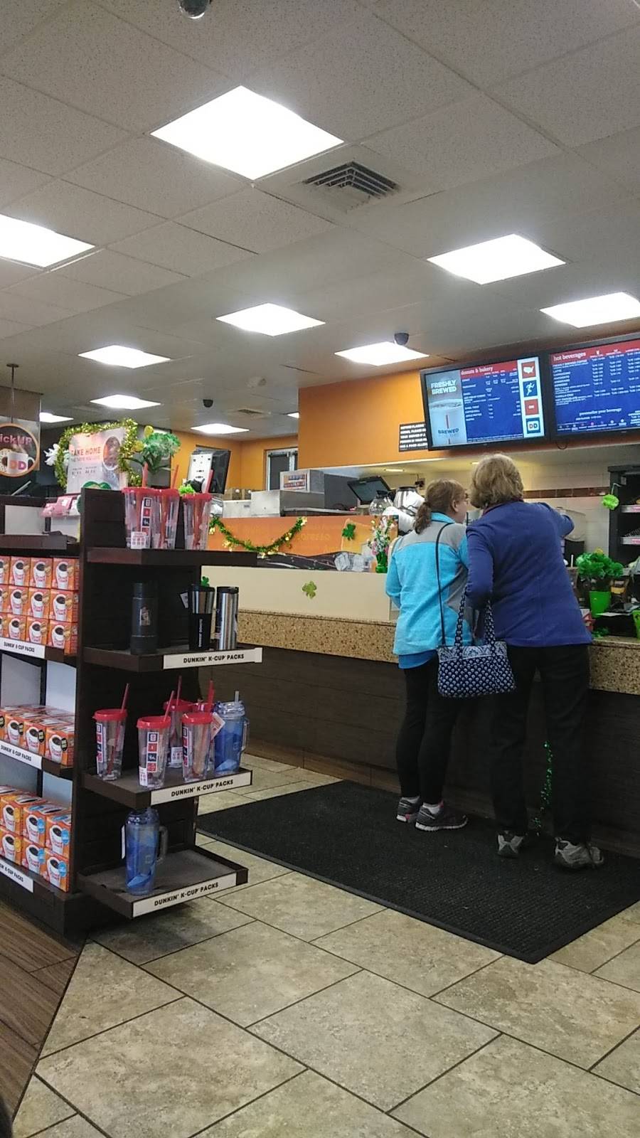 Dunkin | cafe | 790 West St, Southington, CT 06489, USA | 8606209610 OR +1 860-620-9610