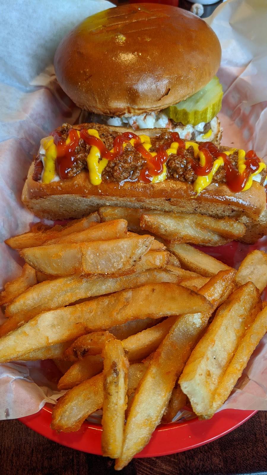 Archway Burgers, Dogs, And Beer Restaurant 113 Person St