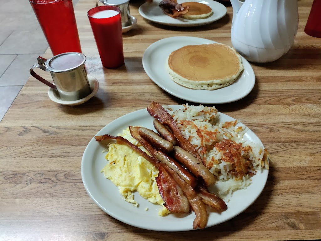 Wee Too | restaurant | 4002 N 4th St, Enid, OK 73701, USA | 5802334663 OR +1 580-233-4663