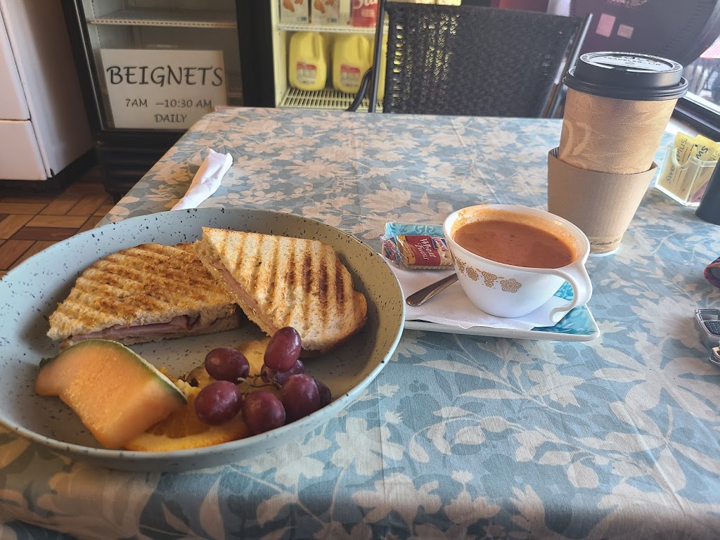 The Daily Grind | cafe | 2678, 4820 Poplar Springs Dr Suite B, Meridian, MS 39305, USA | 6014858099 OR +1 601-485-8099