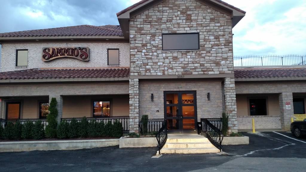 Sammios Italian Restaurant | restaurant | 3057 N Main St, Hope Mills, NC 28348, USA | 9104244000 OR +1 910-424-4000