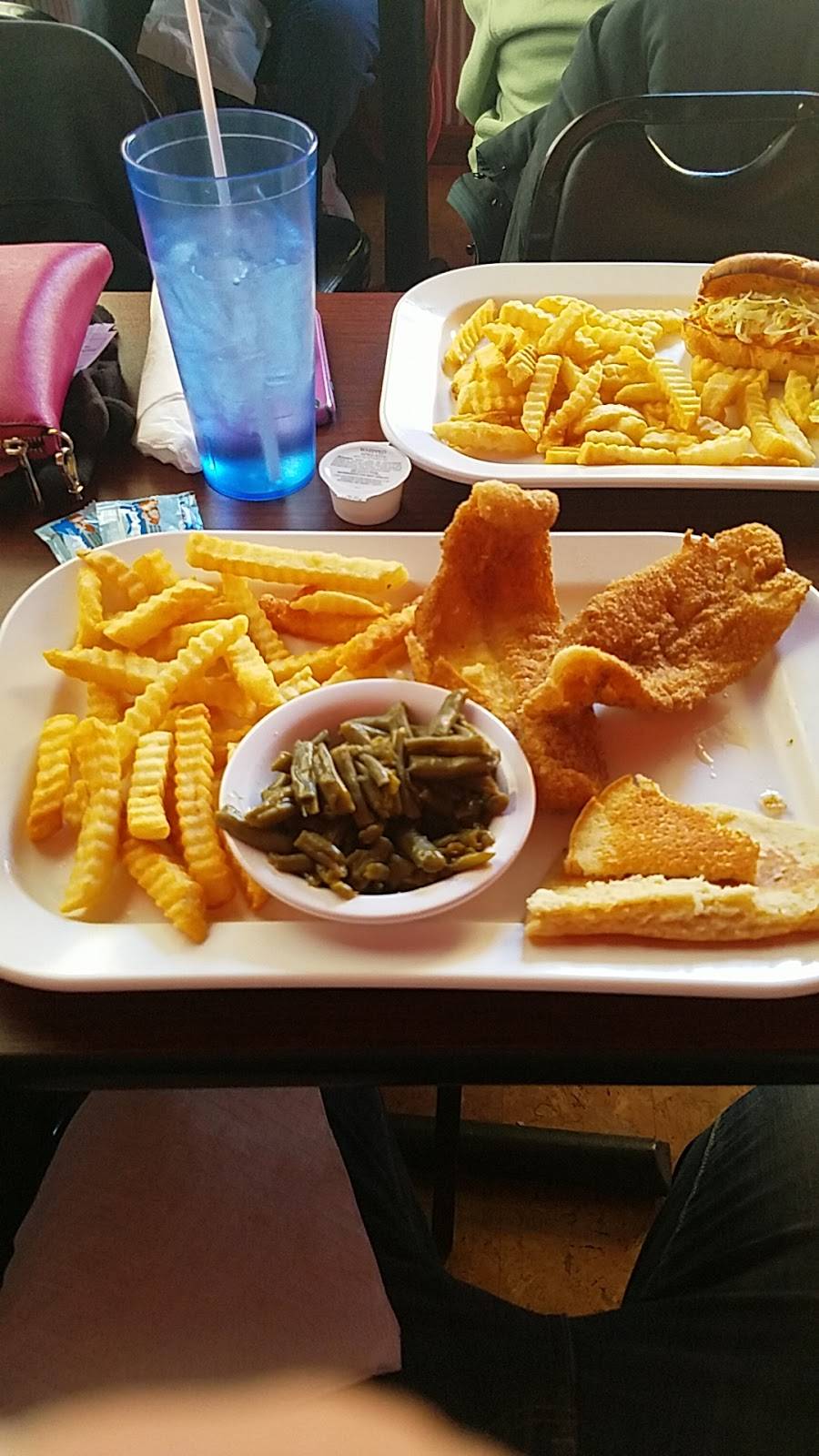 Little Daves Restaurant & Pizza | restaurant | 9536 KY-259, McDaniels, KY 40152, USA | 2709024400 OR +1 270-902-4400