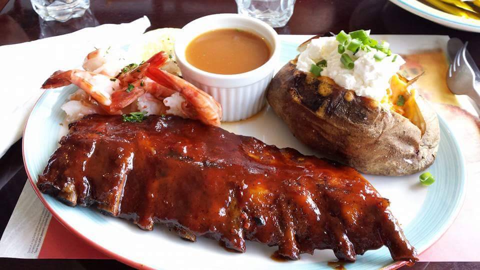 Rôtisserie Scores | restaurant | 3370 Boulevard Saint-Martin O, Laval, QC H7T 1A1, Canada | 4506866060 OR +1 450-686-6060