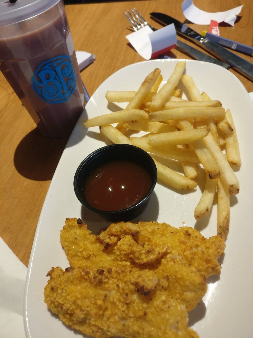 Boston Pizza | restaurant | 7680 Markham Rd, Markham, ON L3S 3K1, Canada | 9052010477 OR +1 905-201-0477