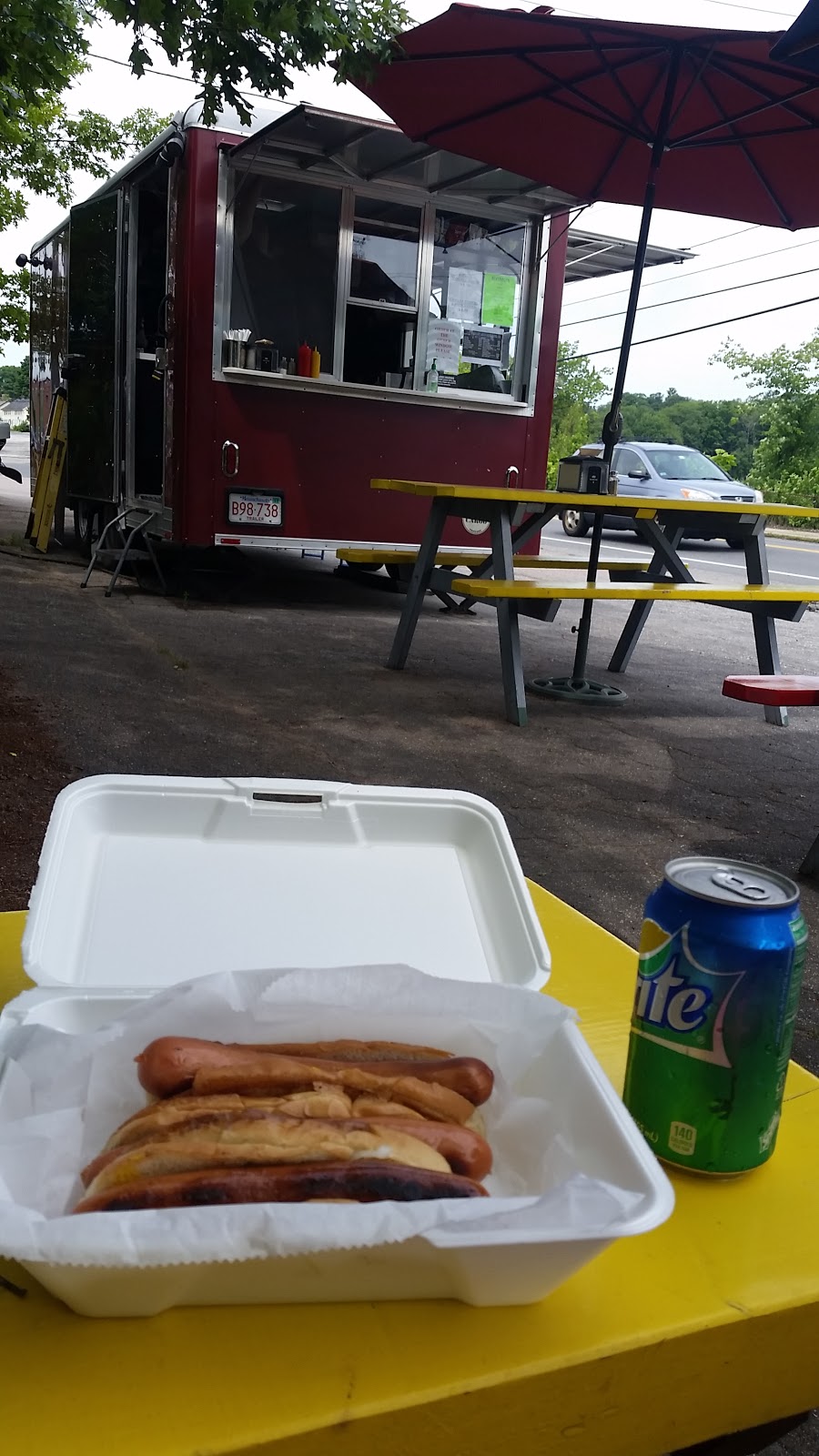 On A Roll Food Truck 355 Main St, Whitinsville, MA 01588, USA