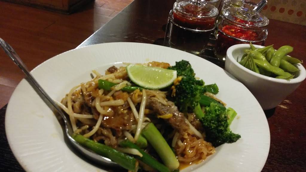 Areeya Thai & Noodle Cuisine Restaurant | 2902 164th St SW, Lynnwood ...