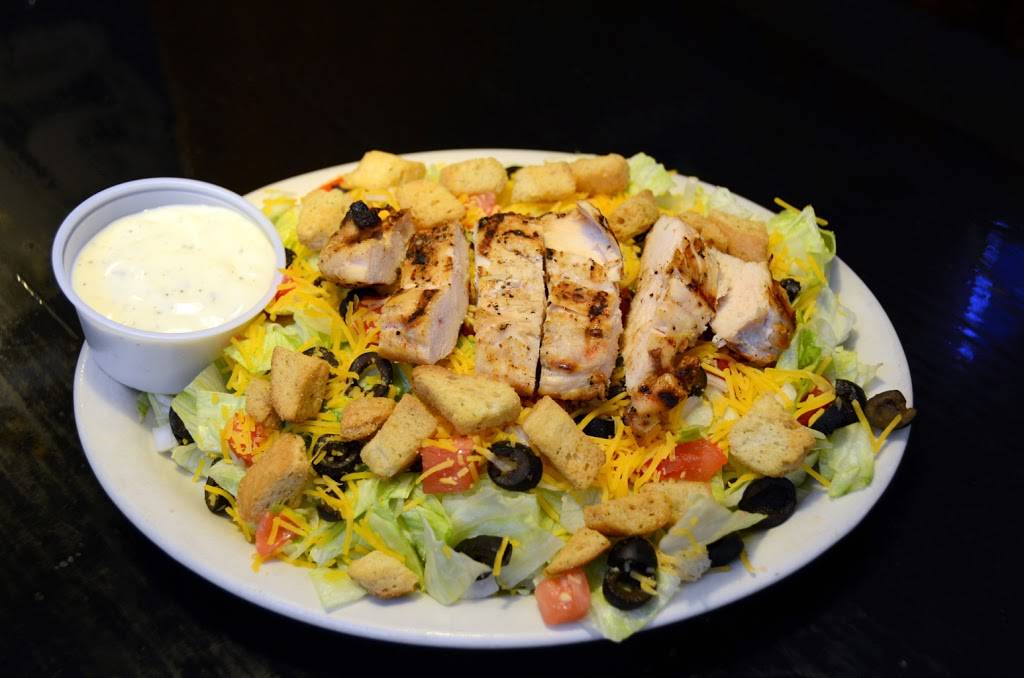 Palace | restaurant | 701 15th Ave, East Moline, IL 61244, USA | 3097559020 OR +1 309-755-9020