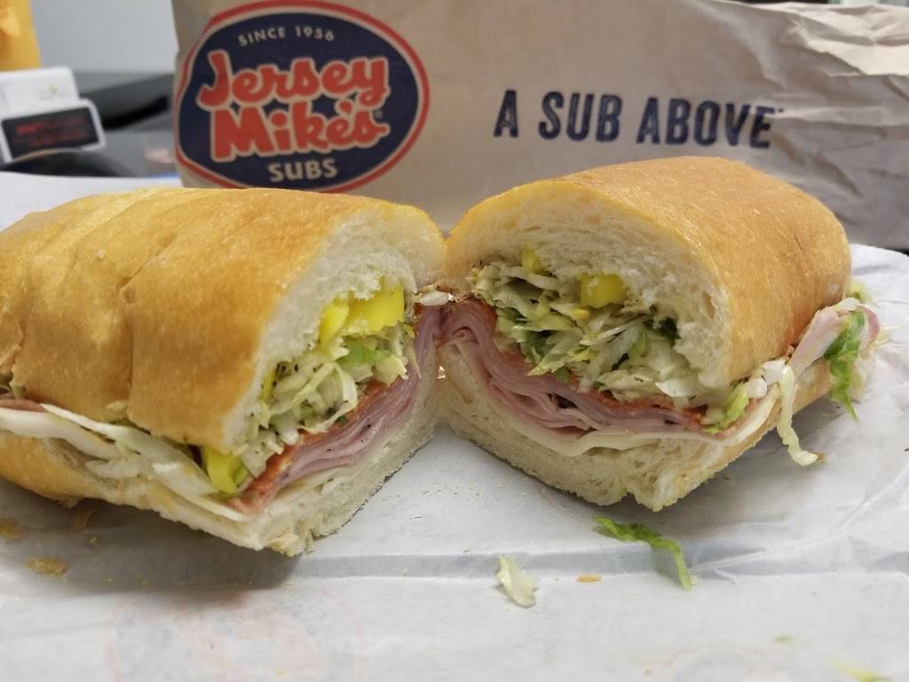 jersey mike's hall road