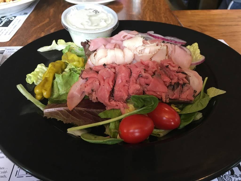 JBs WALL STREET GRILL | restaurant | 7 Wall St, Auburn, NY 13021, USA | 3152527939 OR +1 315-252-7939