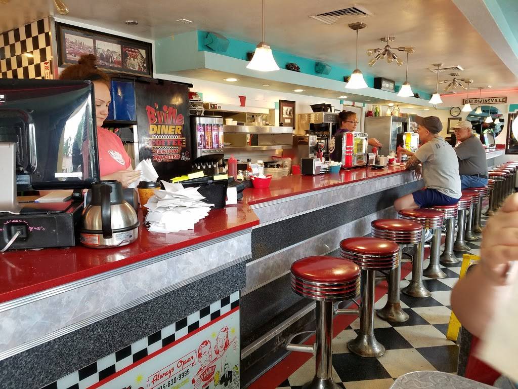 B Ville Diner Restaurant 18 E Genesee St Baldwinsville Ny