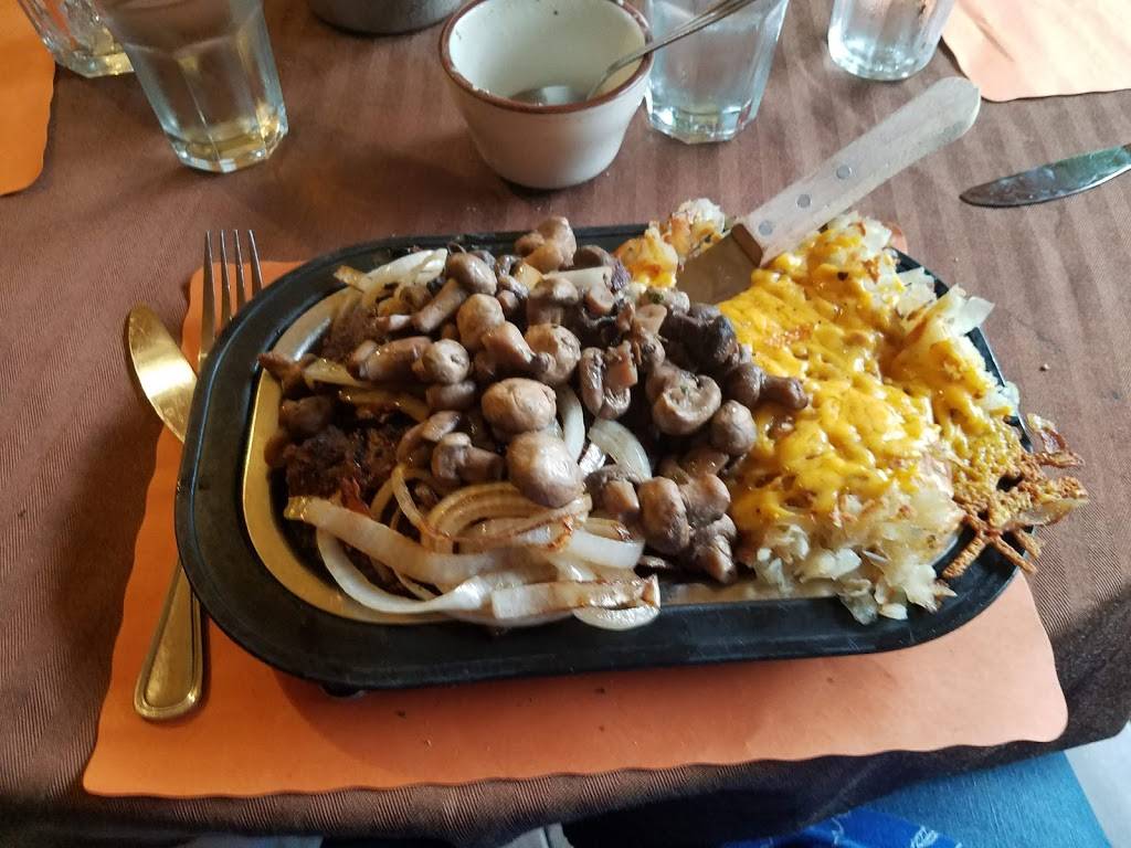 Weatherwood Supper Club | restaurant | 12898 WI-32, Mountain, WI 54149, USA | 7152766329 OR +1 715-276-6329