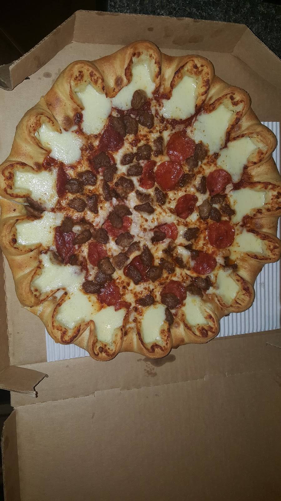 Pizza Hut | meal takeaway | 2116 Cedar Creek Rd, Fayetteville, NC 28312, USA | 9103232419 OR +1 910-323-2419