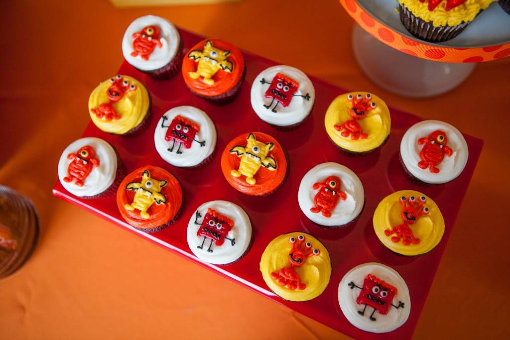 Sibbys Cupcakery | bakery | 716 S Railroad Ave, San Mateo, CA 94401, USA | 6504588773 OR +1 650-458-8773