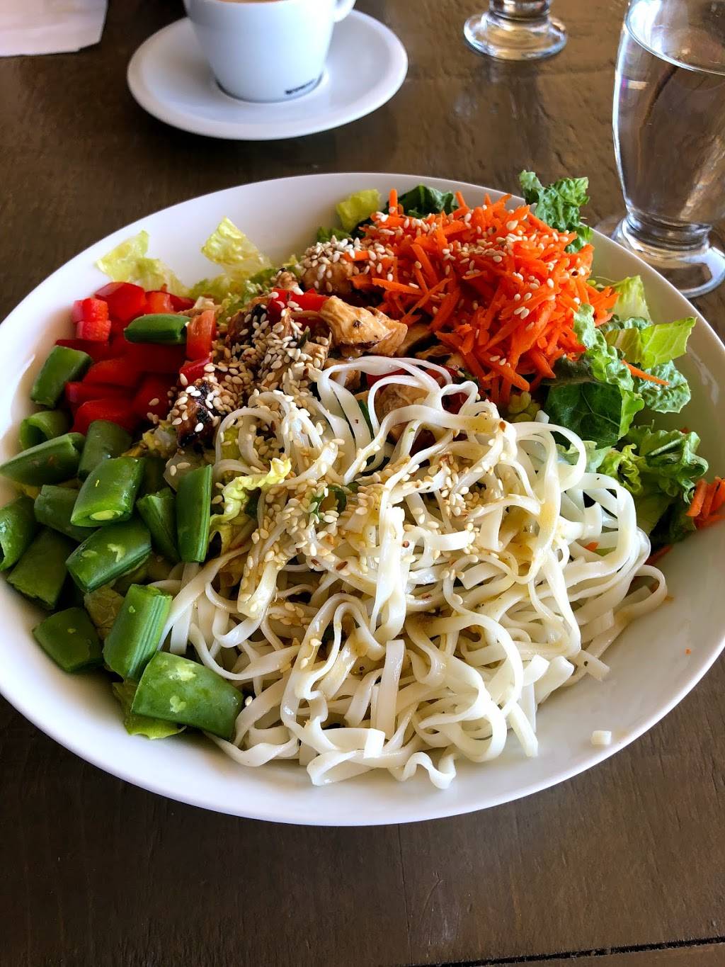 3 Soeurs | restaurant | 3693 Boul Saint-Jean, Dollard-des-Ormeaux, QC H9G 1X2, Canada | 5146753773 OR +1 514-675-3773
