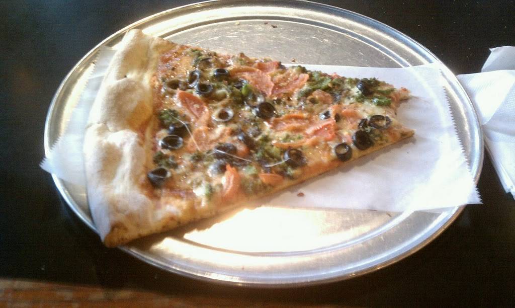 Front Street Pizza | cafe | 80 Front St, Brooklyn, NY 11201, USA | 7188753700 OR +1 718-875-3700