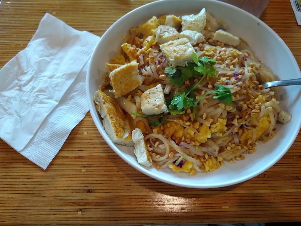 Noodles and Company Restaurant 5345 Elmore Avenue, Davenport, IA