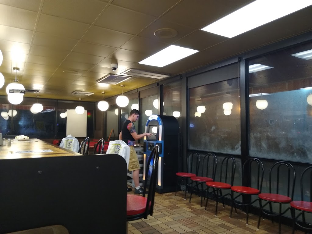 Waffle House Meal takeaway 1204 Industrial Pkwy, Saraland, AL 36571