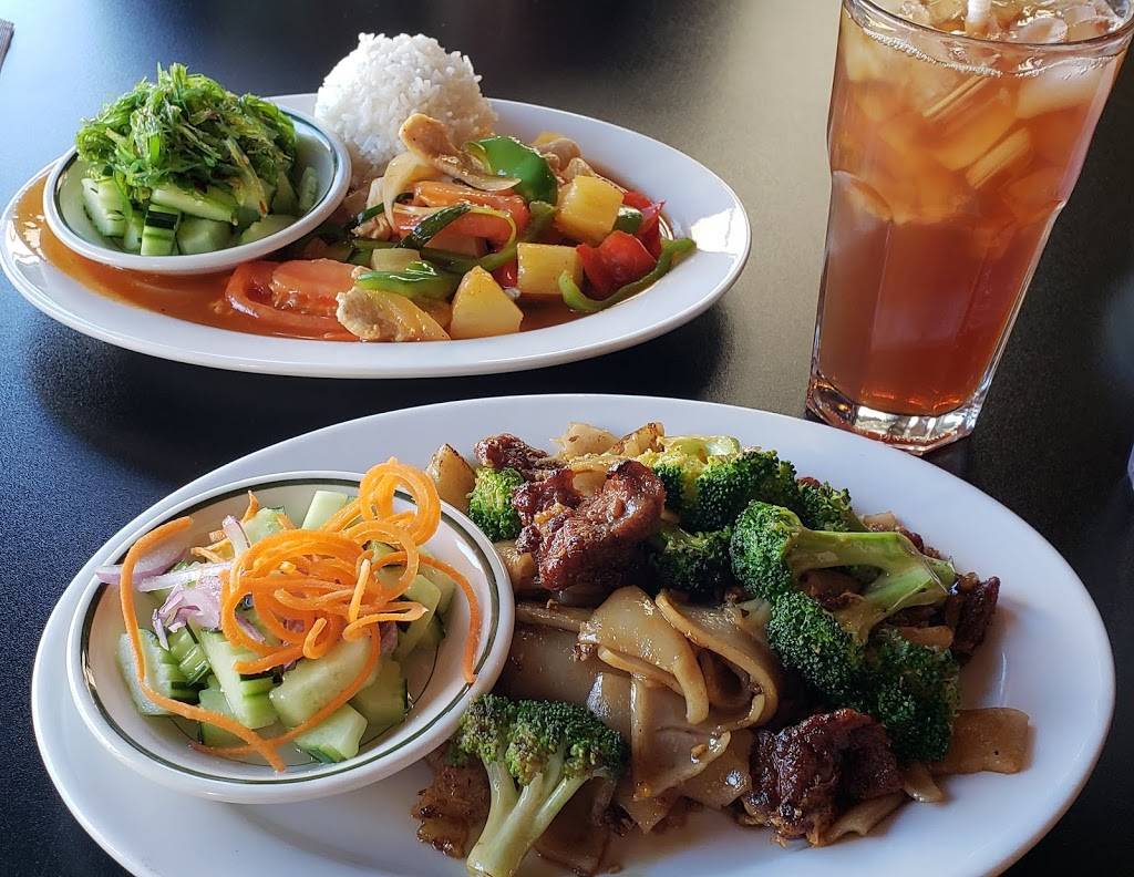 Somkit (Touch of Thai) | restaurant | 214 W 1st St, Dixon, IL 61021, USA | 8152848499 OR +1 815-284-8499