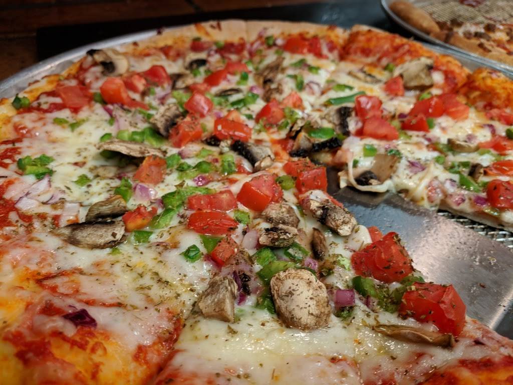 Fat Jimmys Pizza | meal takeaway | 12216 Shelbyville Rd, Louisville, KY 40243, USA | 5022442500 OR +1 502-244-2500