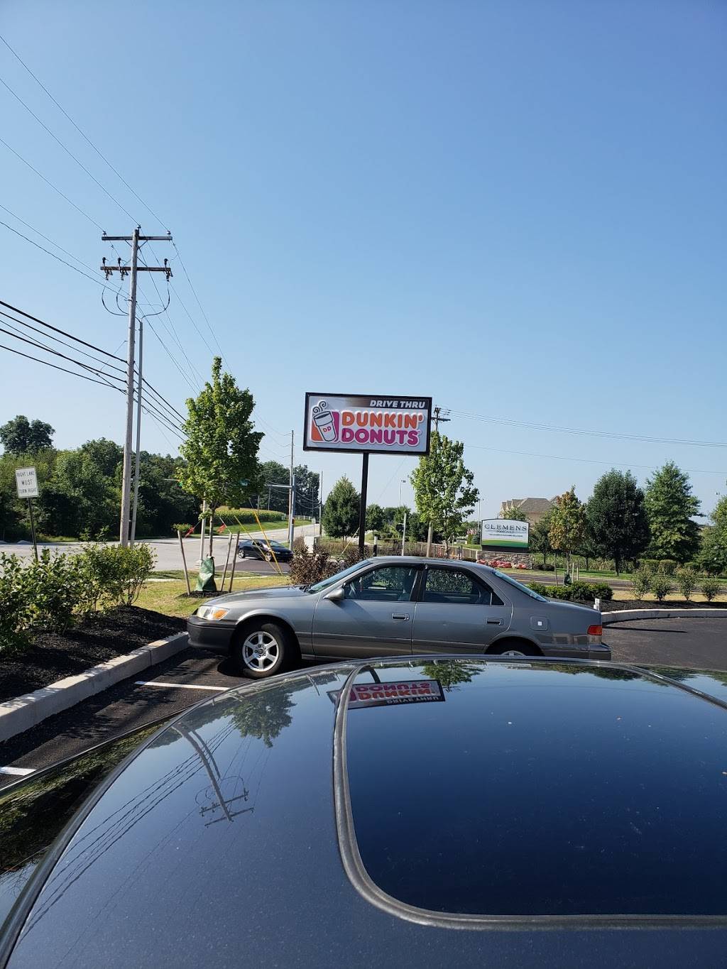 Dunkin | cafe | 500 Forty Foot Rd Suite 110, Hatfield, PA 19440, USA | 2672634734 OR +1 267-263-4734