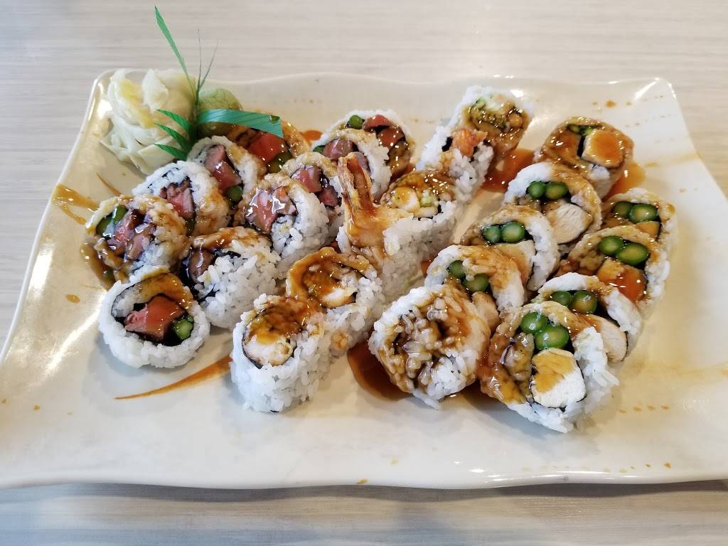 Black Pine Tree Sushi Bar - Restaurant 