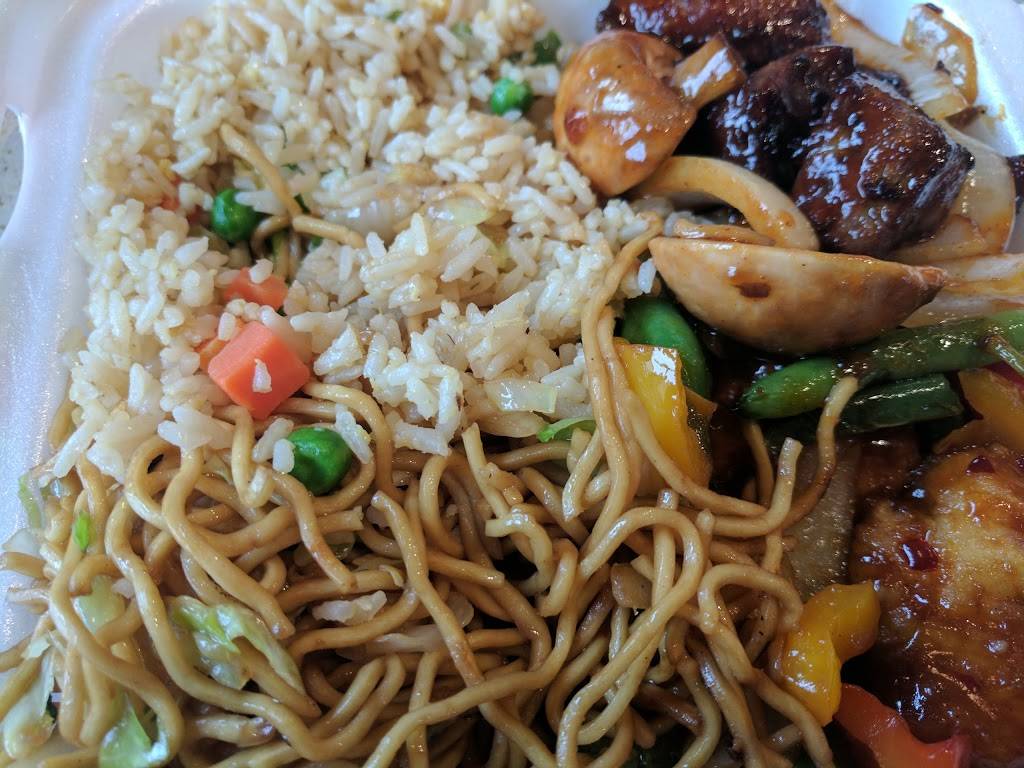 Panda Express | meal takeaway | 6733 N Riverside Dr, Fresno, CA 93722, USA | 5592749681 OR +1 559-274-9681