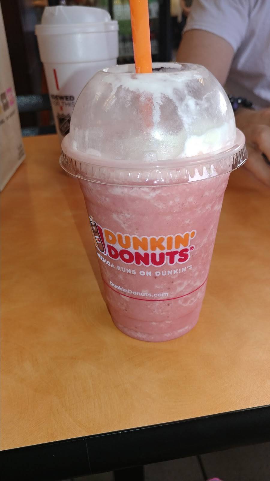 Dunkin | cafe | 1327 McKennans Church Rd, Wilmington, DE 19808, USA | 3029999551 OR +1 302-999-9551