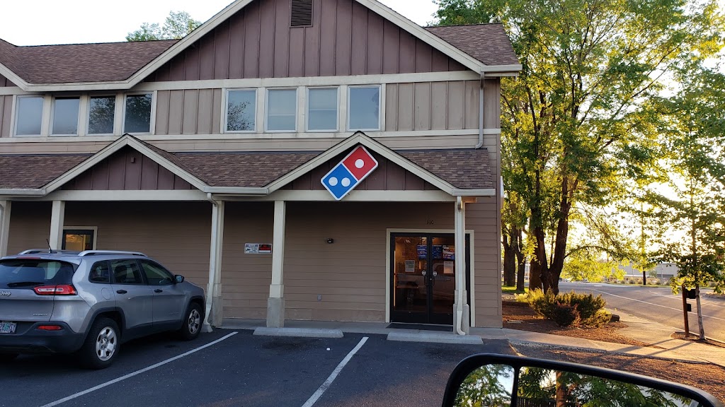 Dominos Pizza | meal takeaway | 235 SE Yew Ln, Bend, OR 97702, USA | 5413884681 OR +1 541-388-4681
