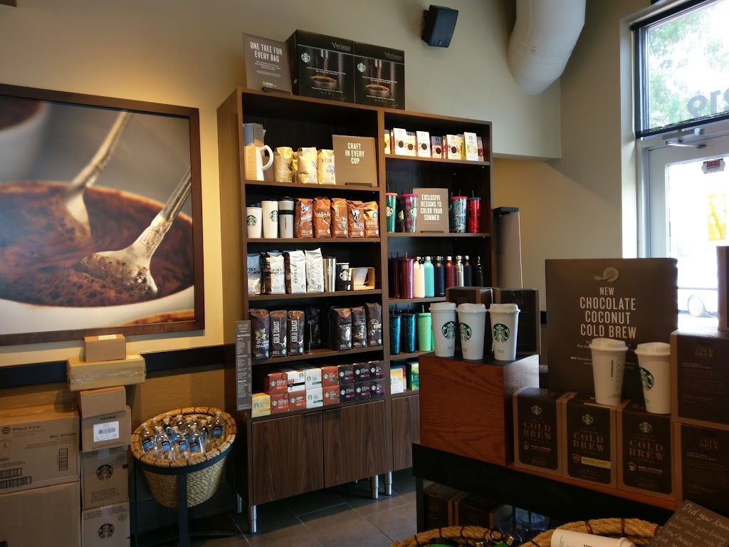 Starbucks | cafe | 219 S 72nd St, Omaha, NE 68114, USA | 4023222508 OR +1 402-322-2508