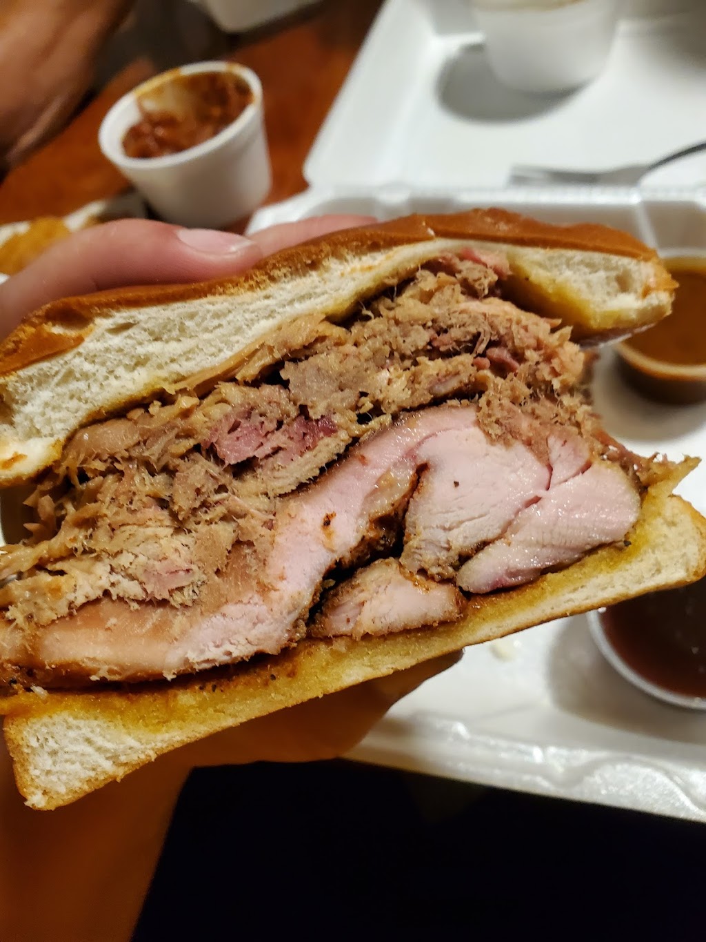 Hog Tide Bar-B-Que - Willard Mo | restaurant | 304 E Jackson St, Willard, MO 65781, USA | 4176853299 OR +1 417-685-3299