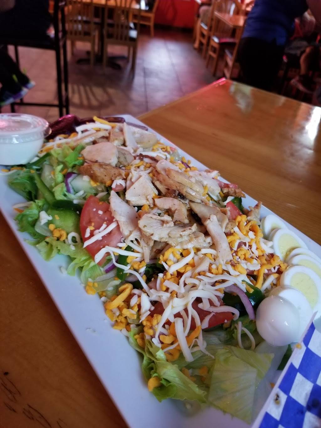 Fat Louie's American Style Pizzeria & Bar Restaurant 384 Linwell Rd